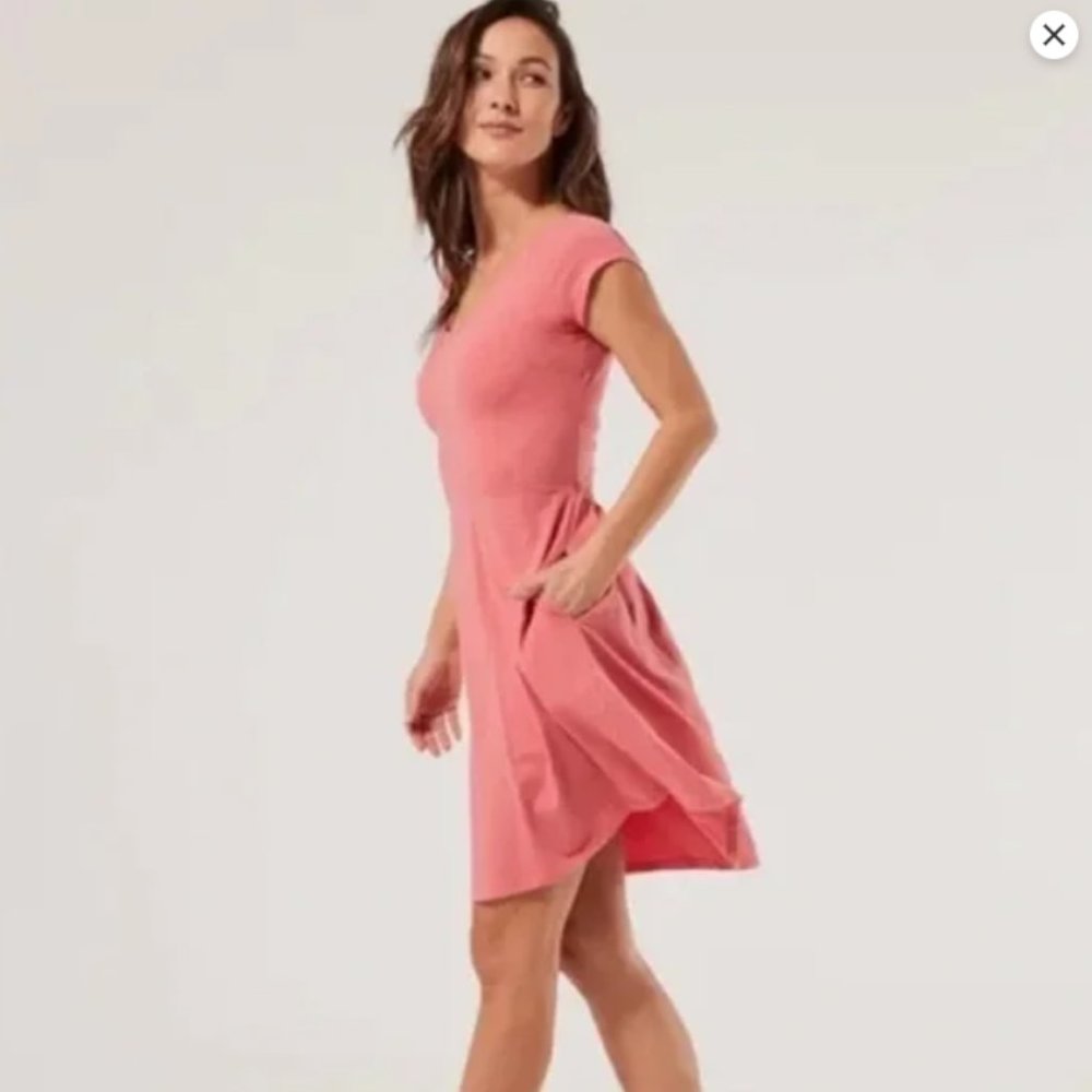 Pact Fit & Flare Cross Back Bright Coral Dress Size Small